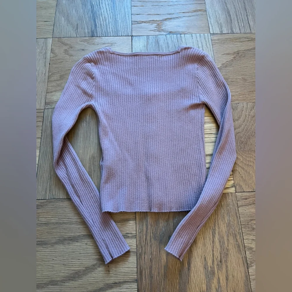Pink Ribbed Button-Up Women's Top - Picture 4 of 4